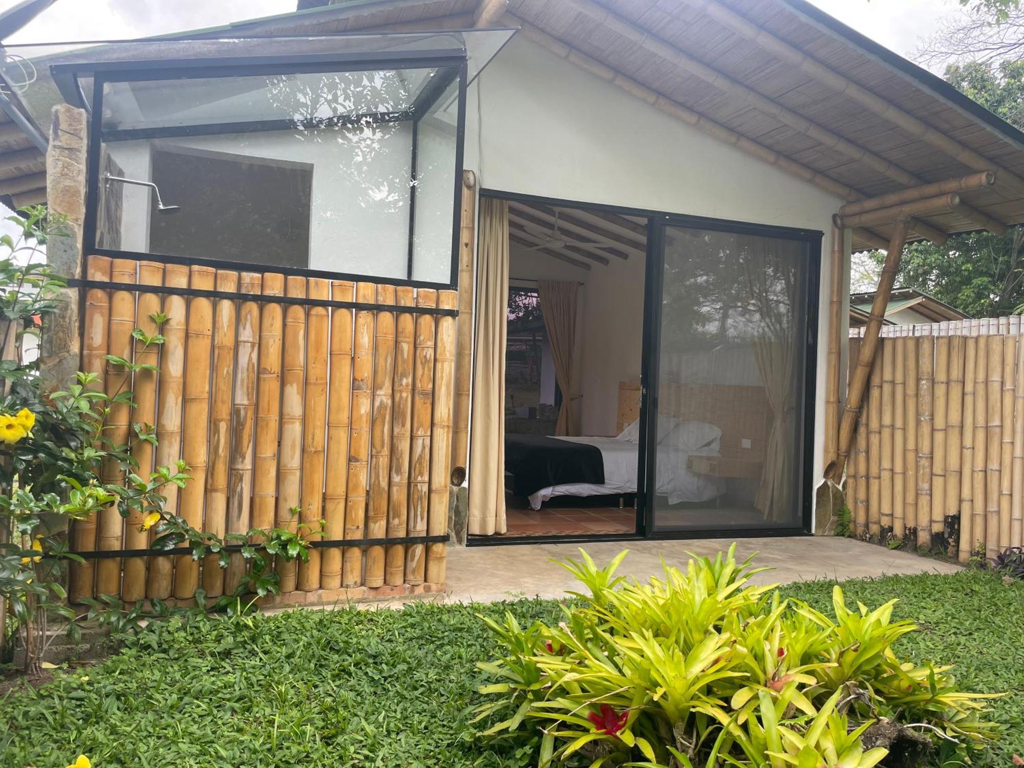 Ecohotel Alma Каларка Экстерьер фото